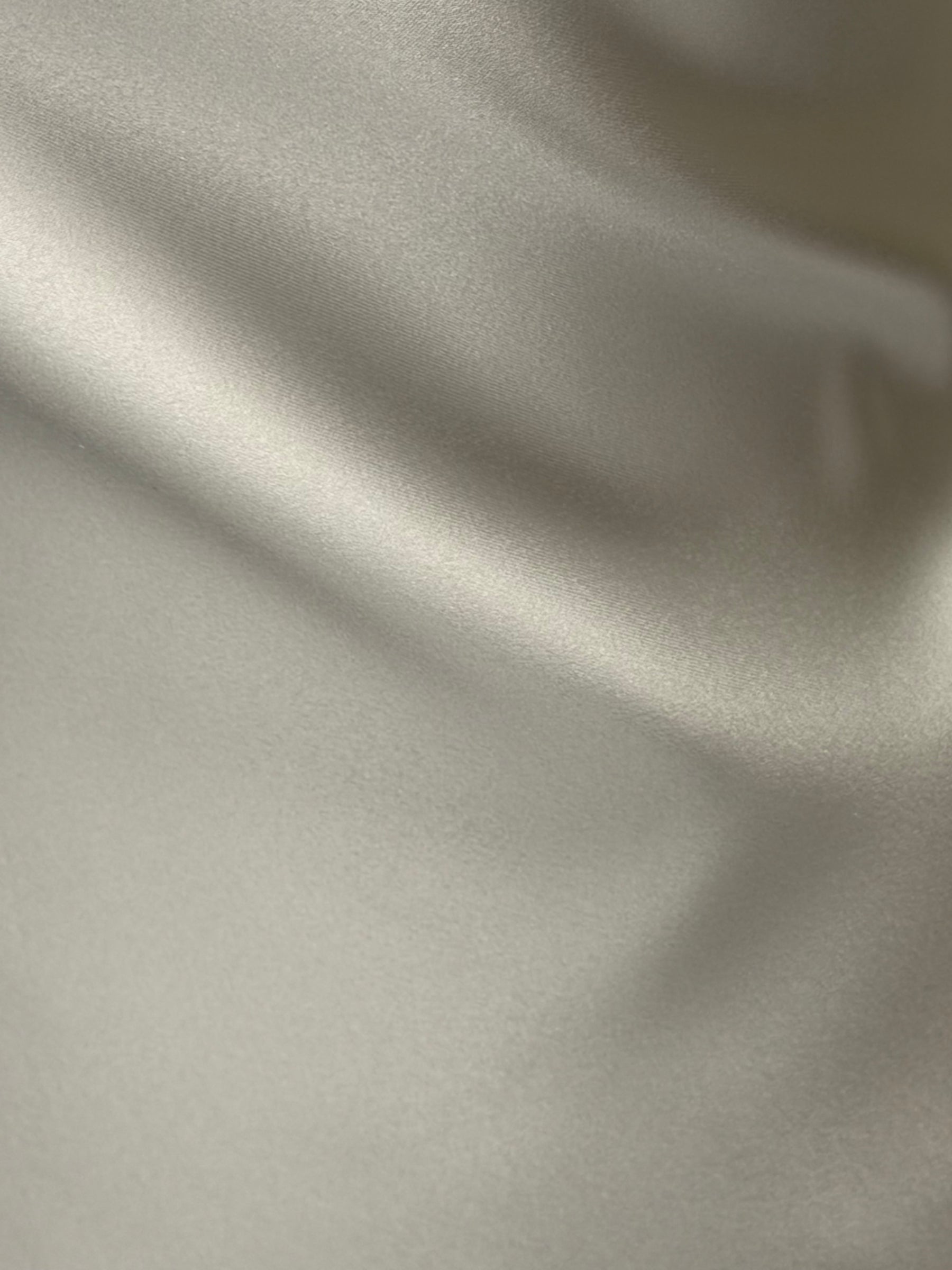 Satin de polyester ivoire - Pur