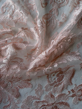 Dentelle de Chantilly Rose - P165