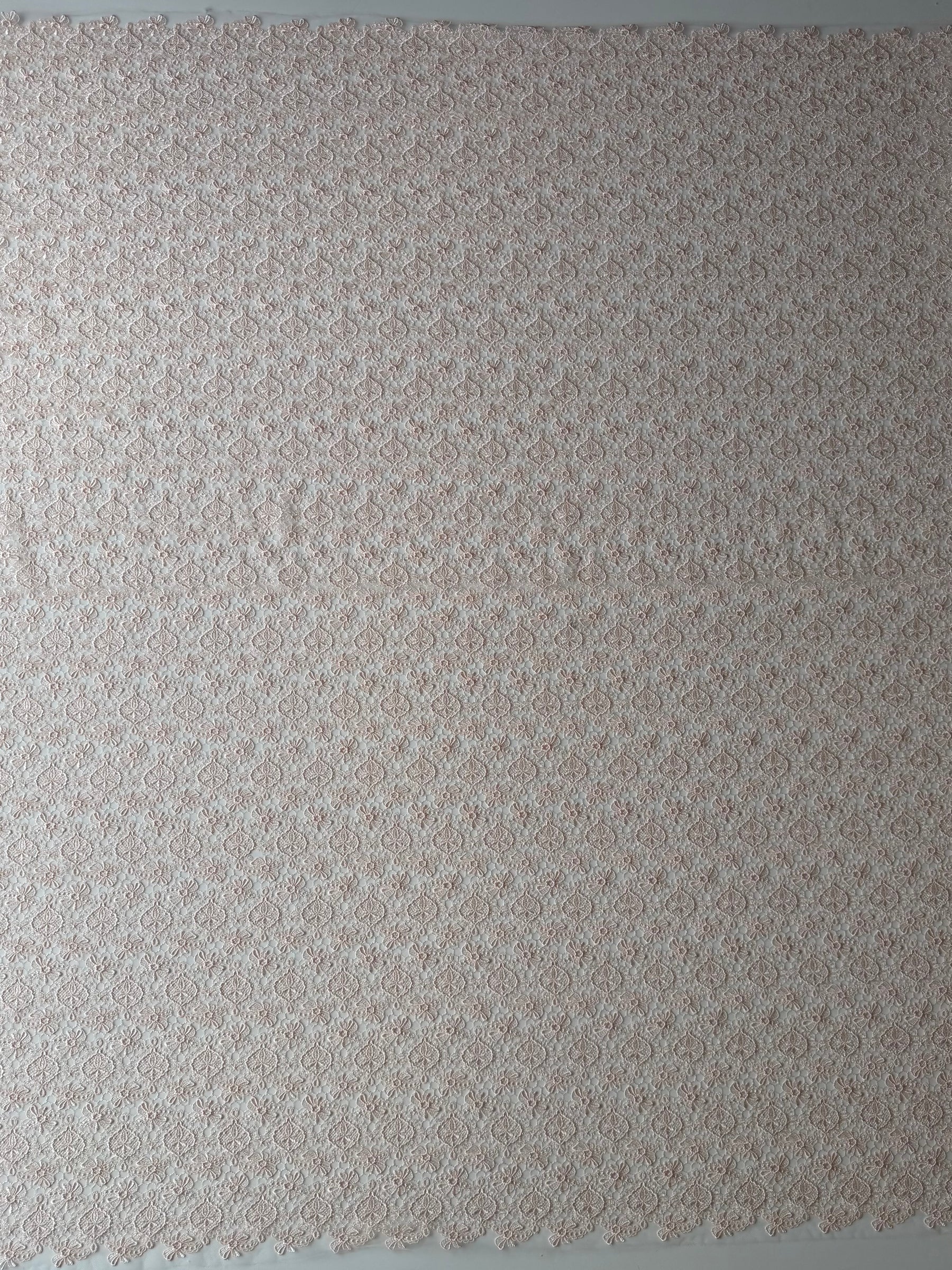 Dentelle brodée rose coquillage - EB5010
