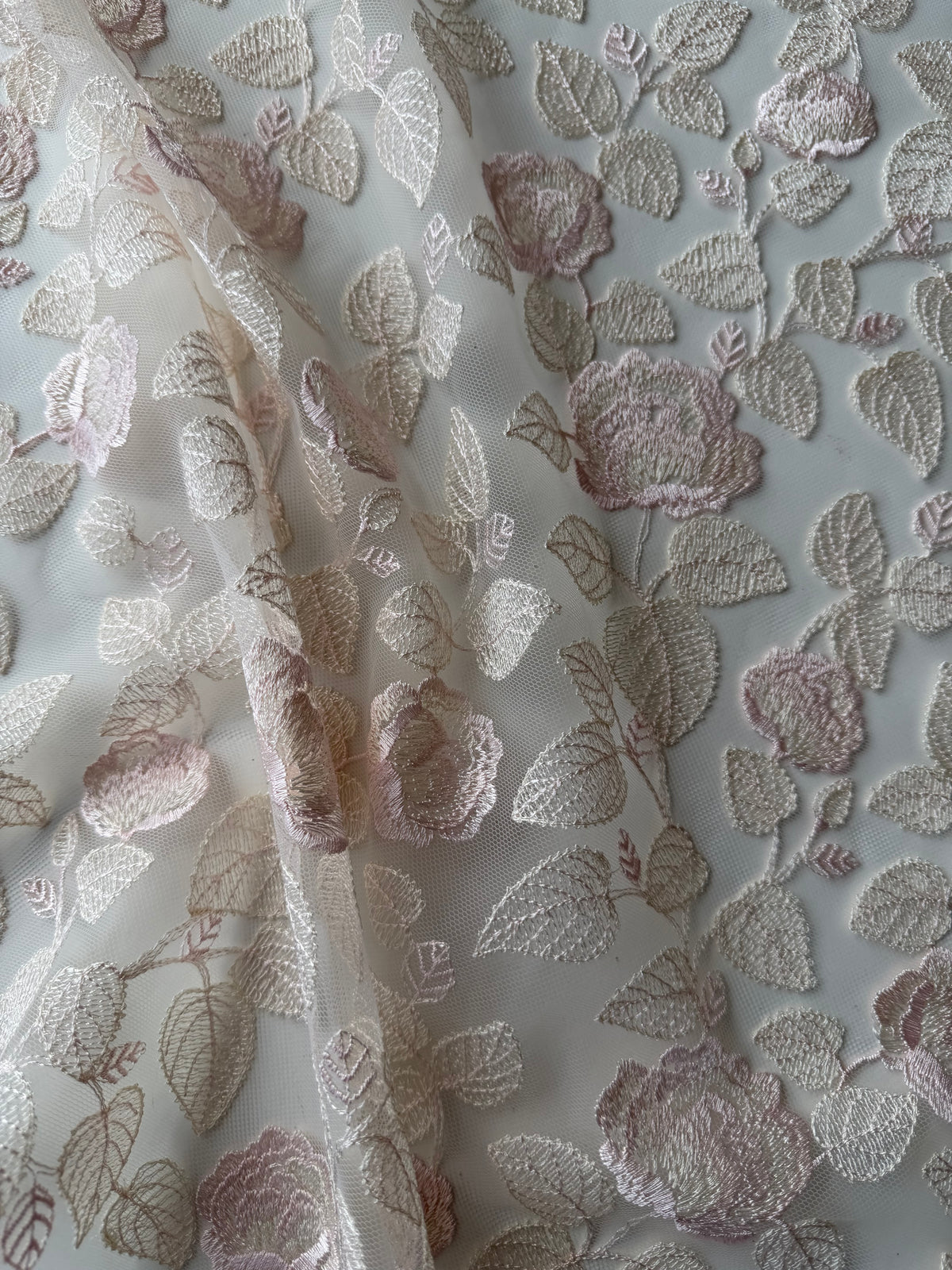 Dentelle brodée rose coquillage - EB5042