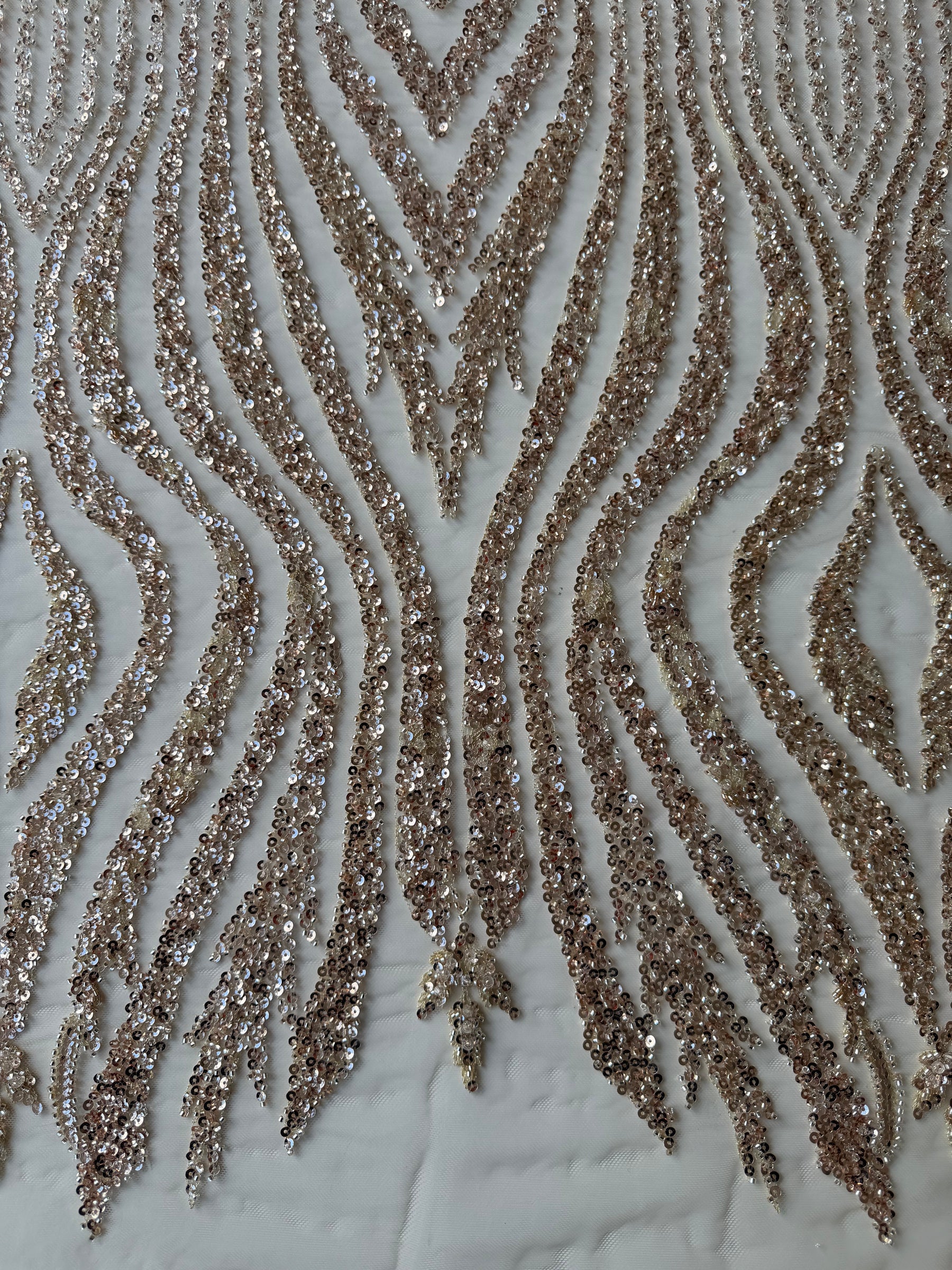 Tulle brodé or et perles - EB1104