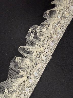 Bordure perlée et à sequins, ivoire moyen - T310