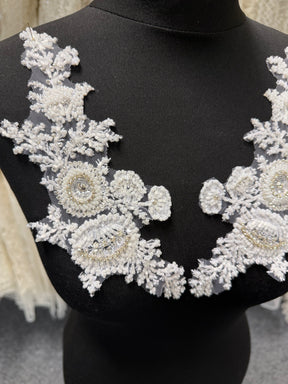 Appliqués en dentelle perlée blanche - T248