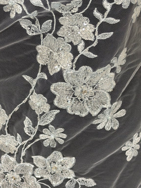 Tulle brodé et perlé bleu layette - EB1090