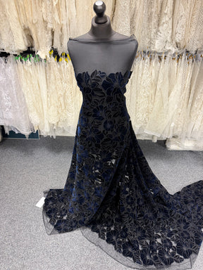 Broderie en dentelle de velours noir et marine - EB5025