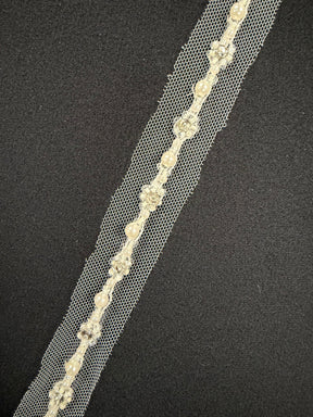 Bordure en perles de cristal ivoire - T192