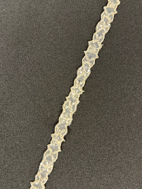 Bordure de perles et sequins ivoire - T148