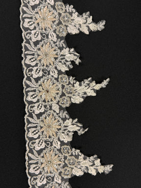 Bordure à perles et sequins ivoire/champagne - T133