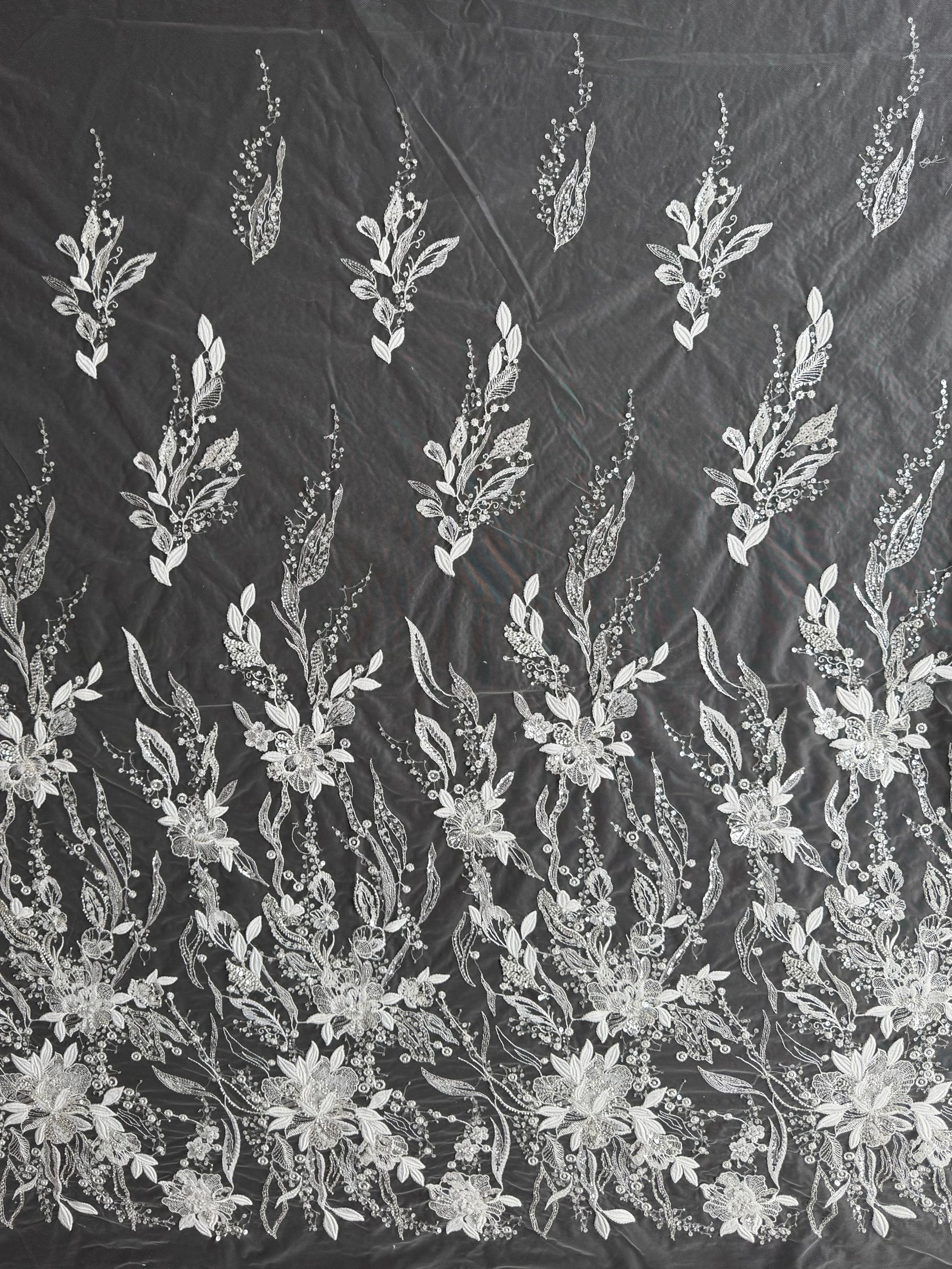 Tulle brodé perlé ivoire/argent - EB1098