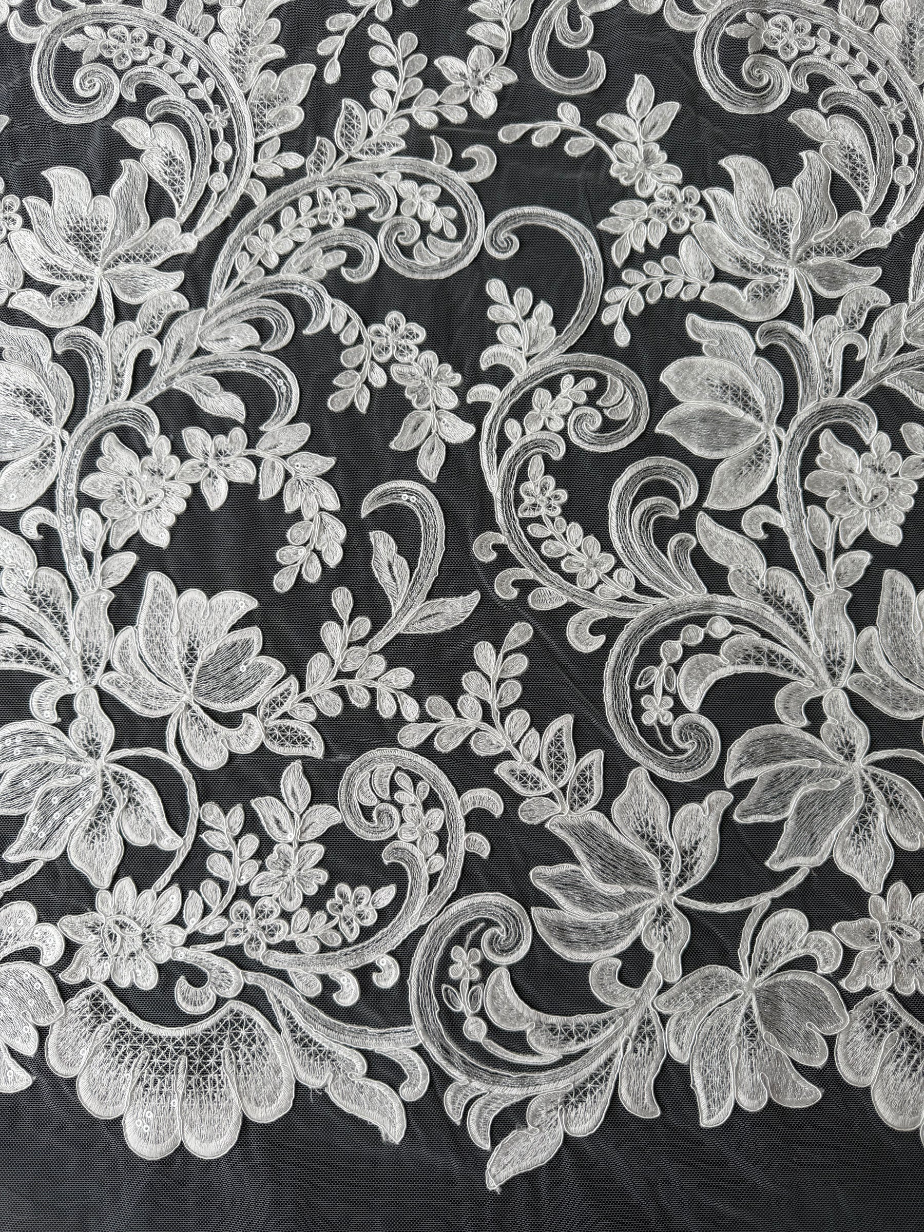 Dentelle Cordonnée Ivoire – Larkin