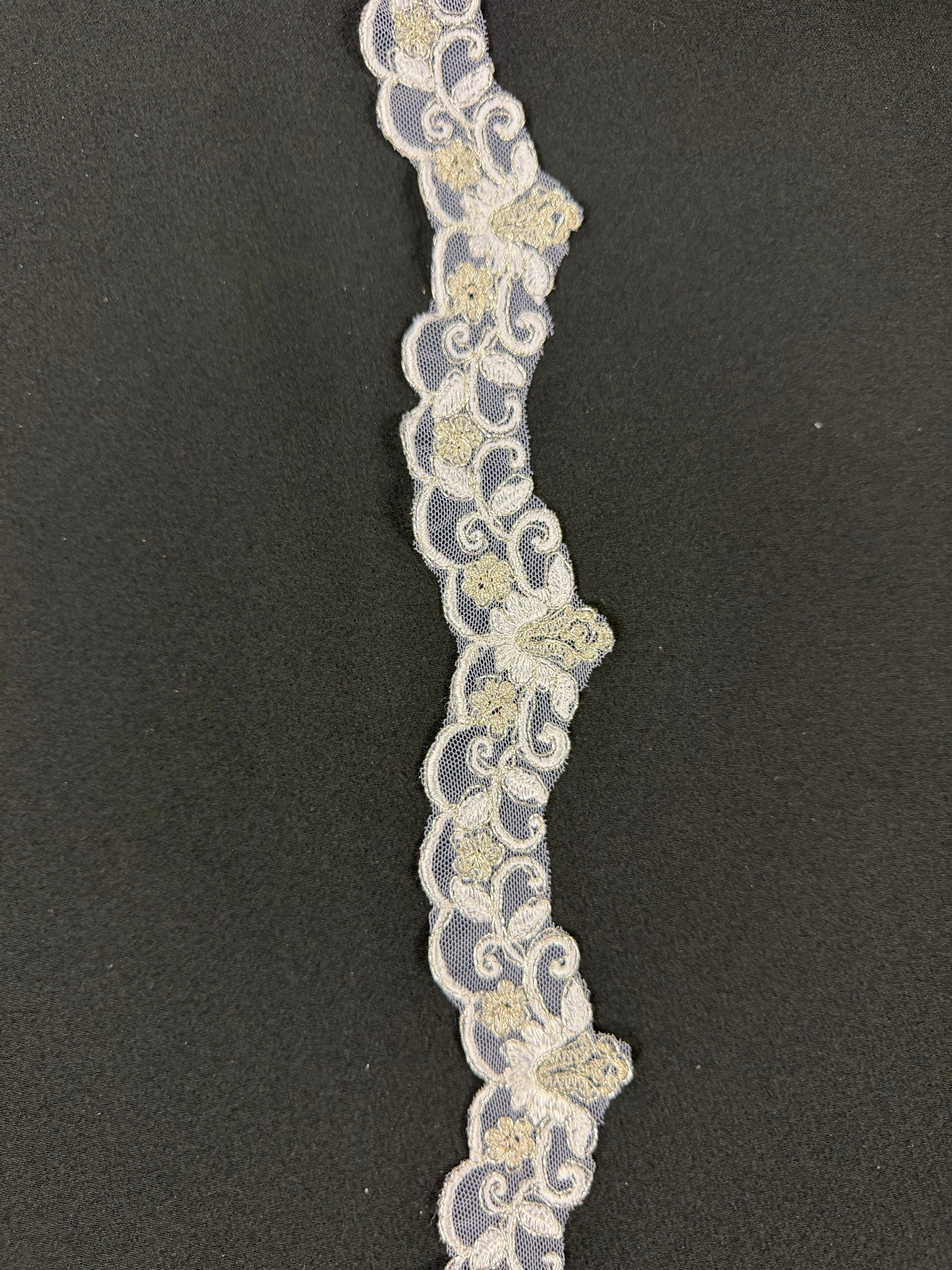 Bordure blanc/argent - T297