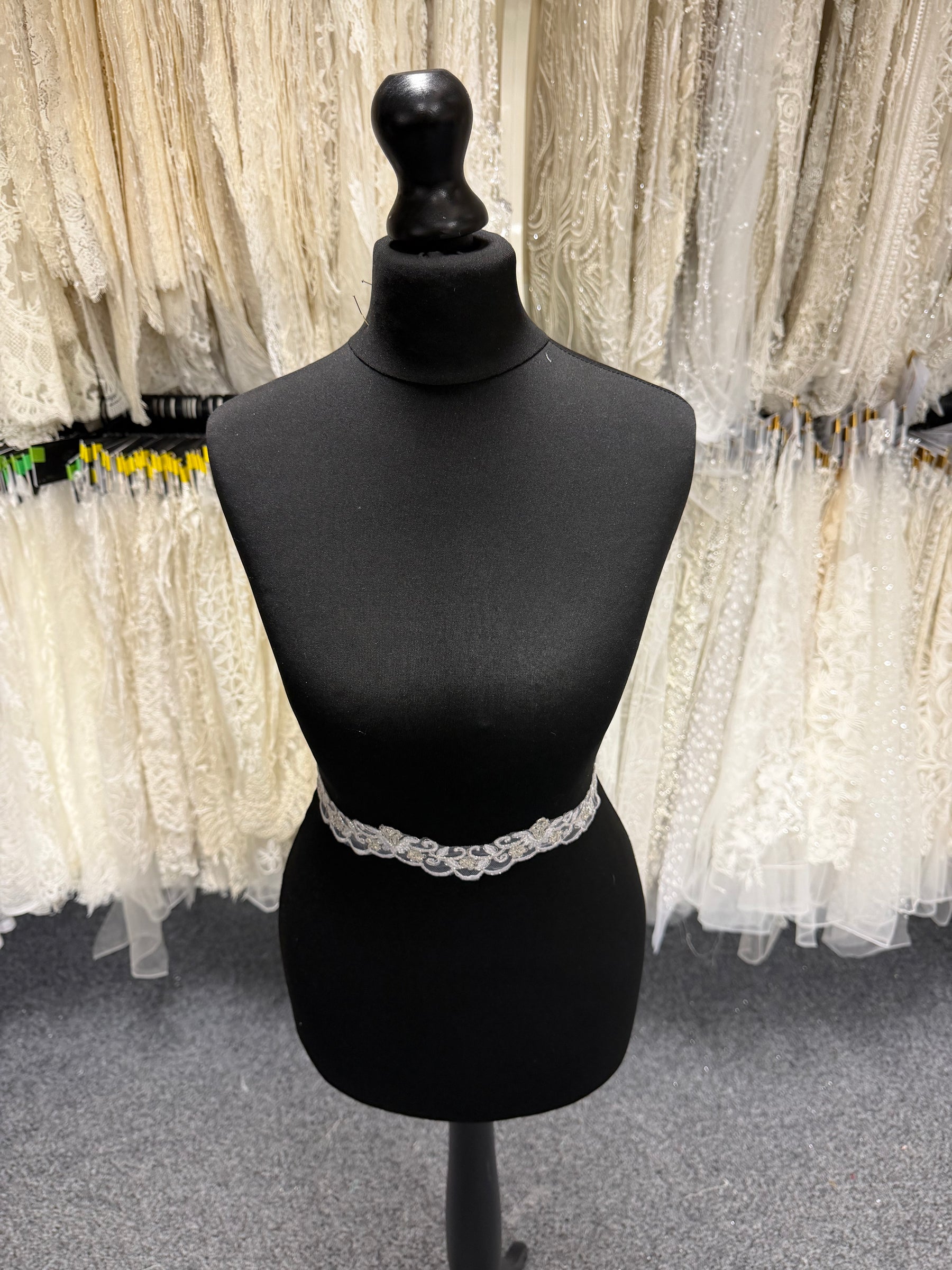 Bordure blanc/argent - T297