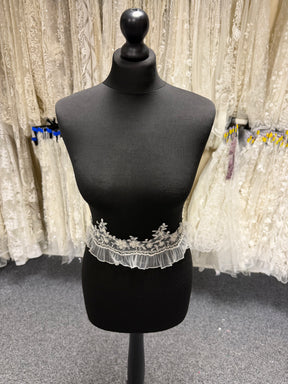 Bordure en tulle plissé perlé et à paillettes Ivoire/Argent - T278