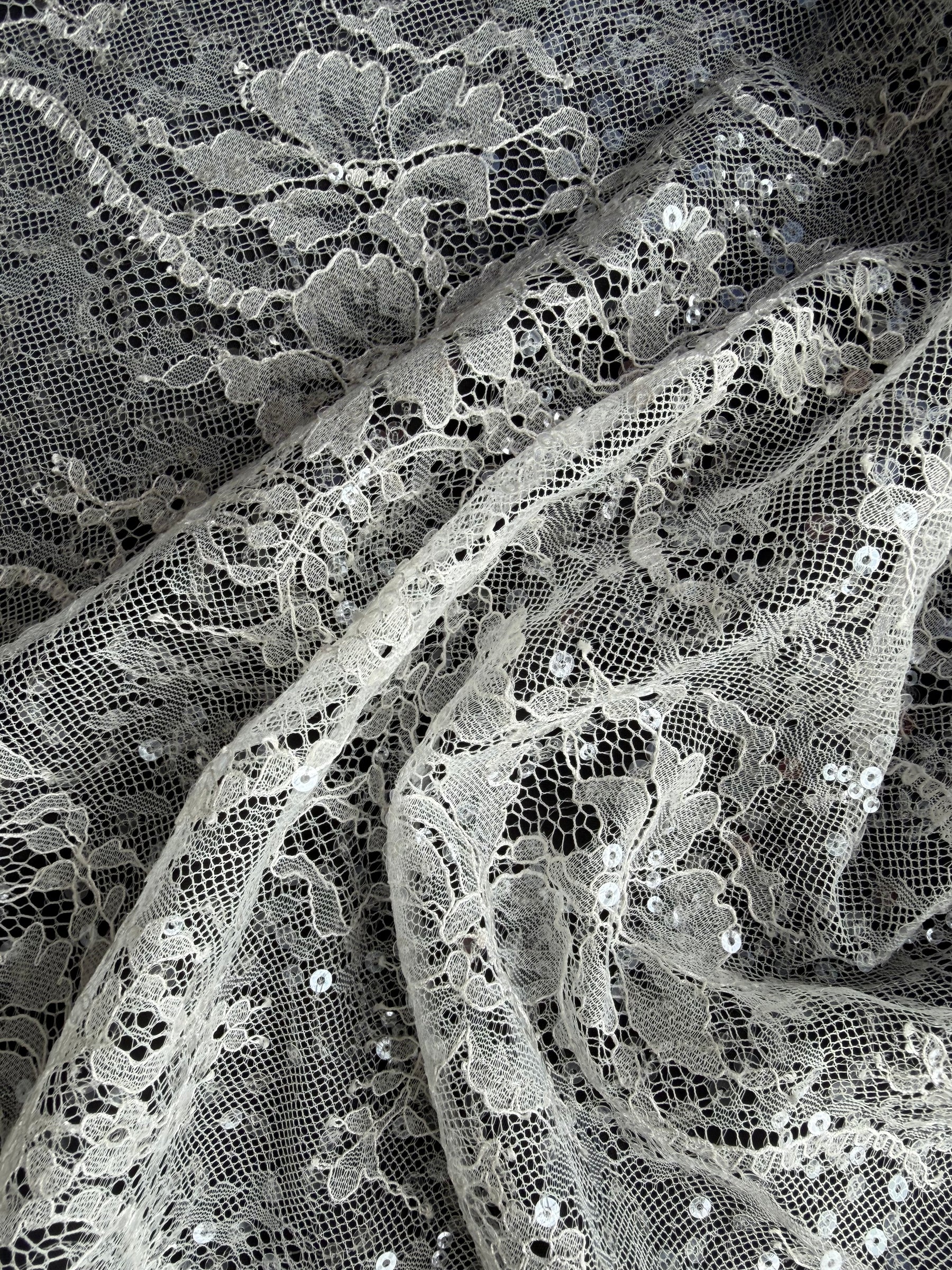 Dentelle à sequins ivoire - LB6003