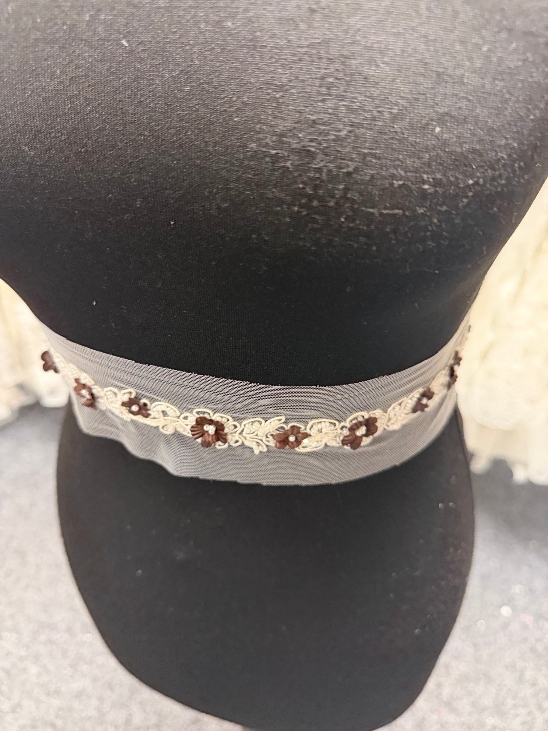 Bordure en perles chocolat - T51