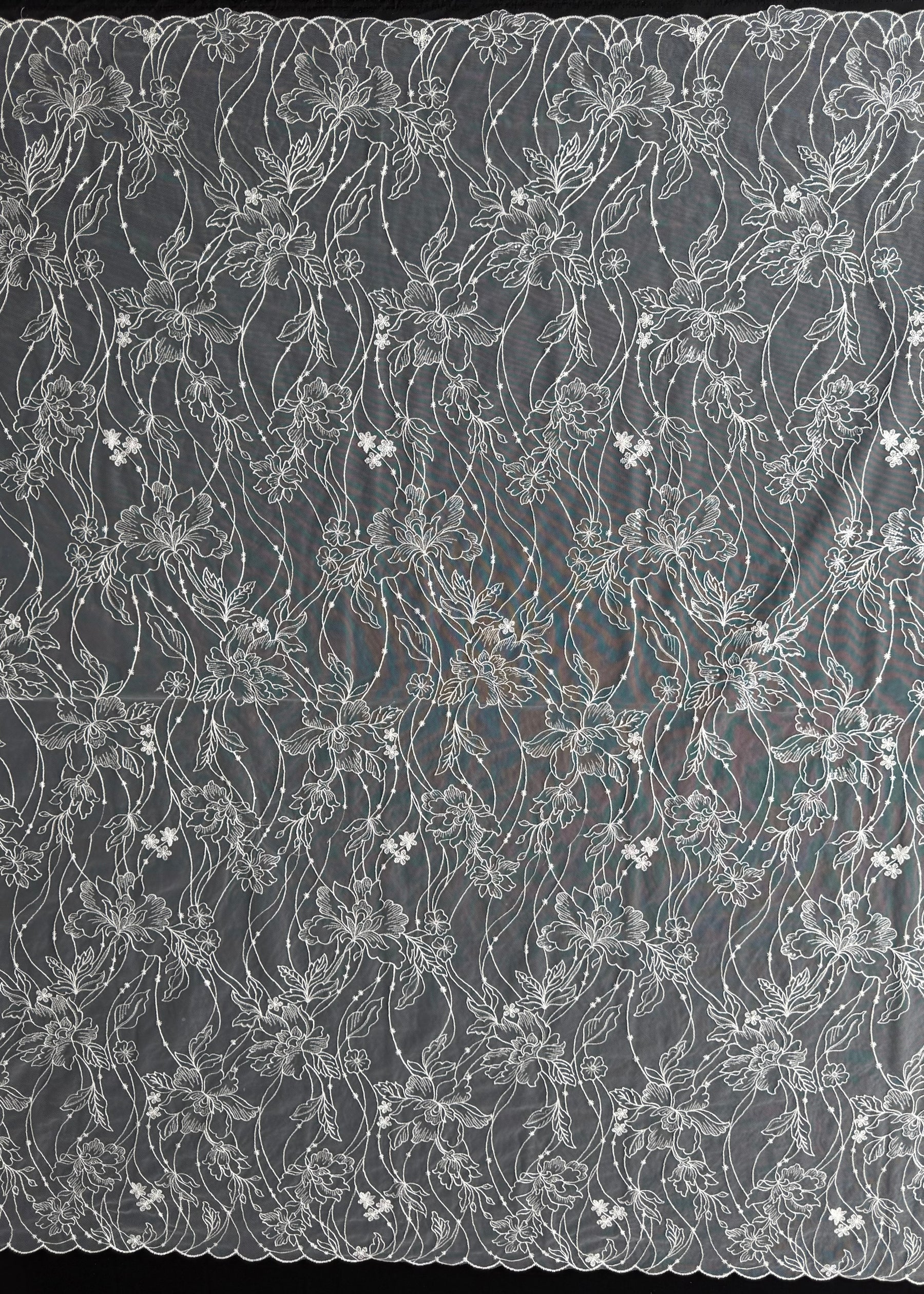 Dentelle brodée de paillettes ivoire - Atley