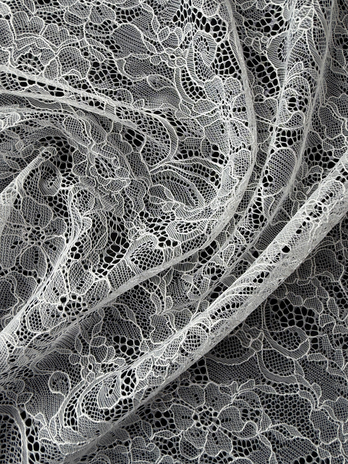 Dentelle Raschel Ivoire Pâle - P412