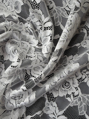 Dentelle Raschel ivoire - P212
