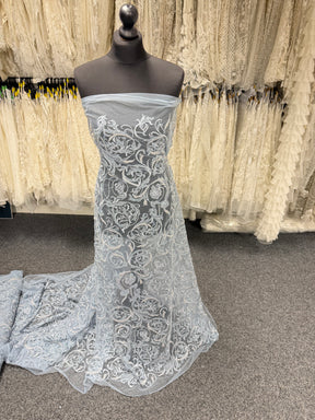 Tulle brodé perlé Calcaire - EB1091