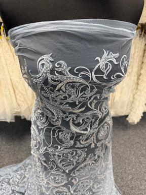 Tulle brodé perlé Calcaire - EB1091