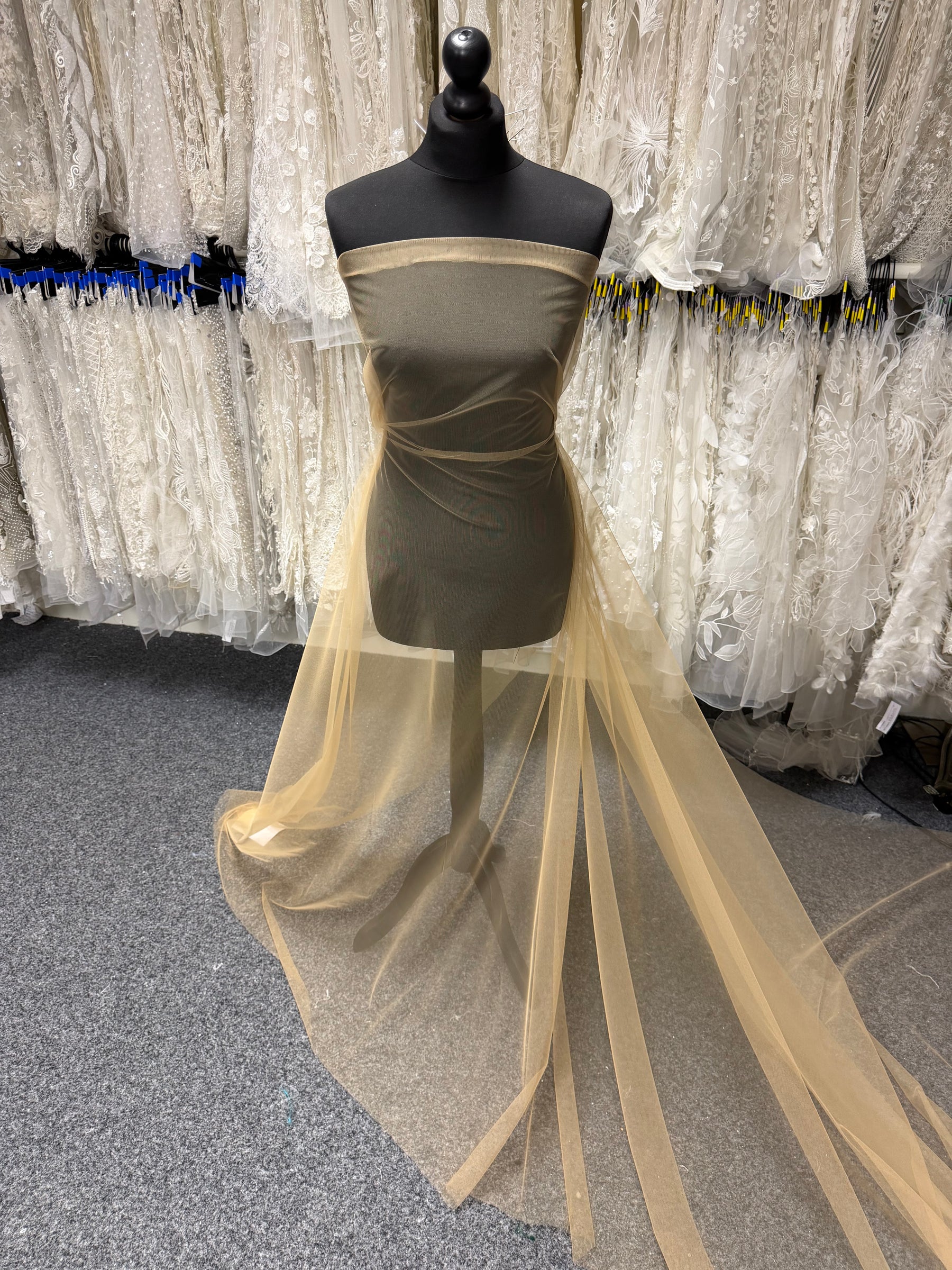 Tulle couleur miel - Carnaval