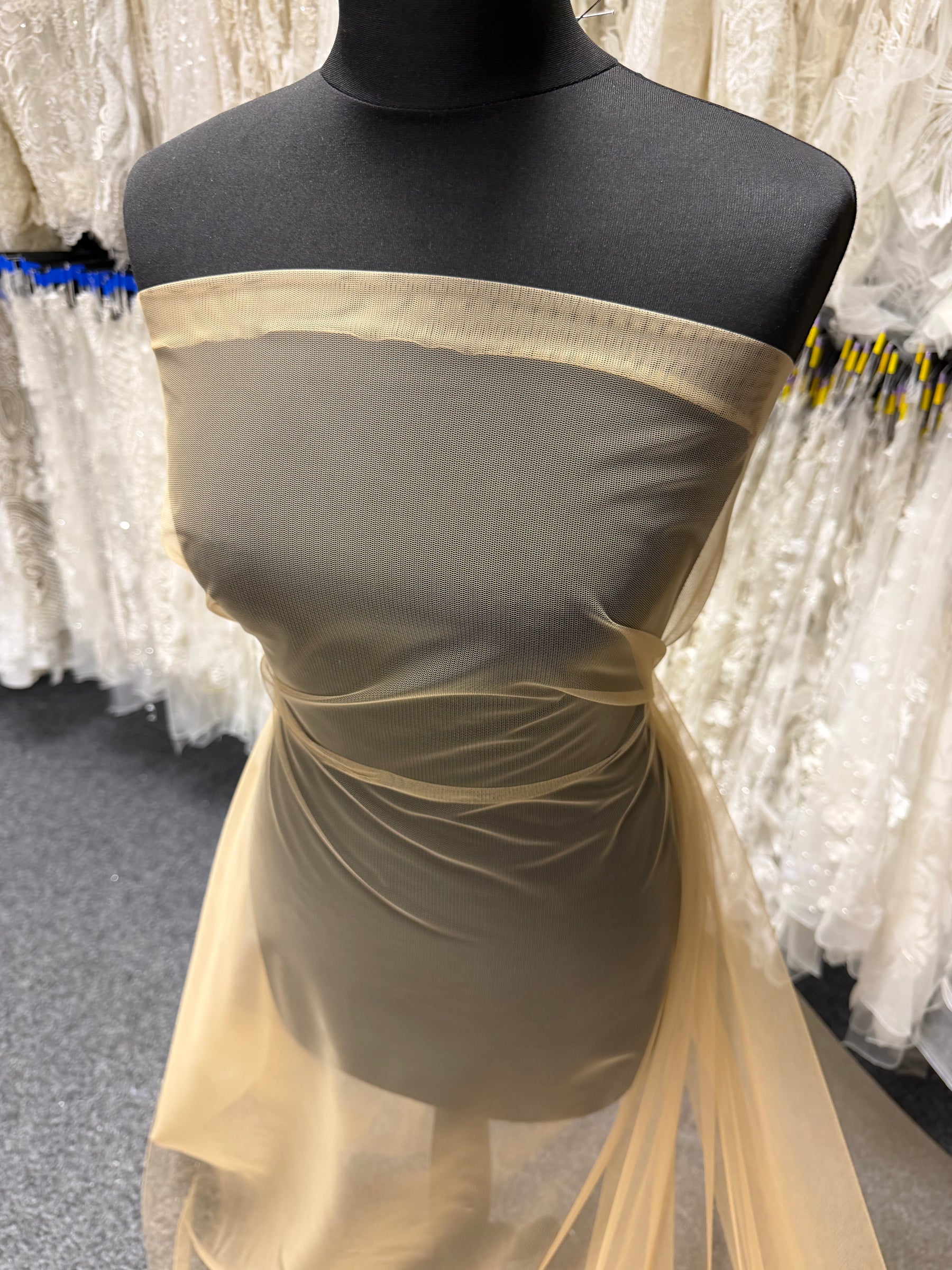 Tulle couleur miel - Carnaval