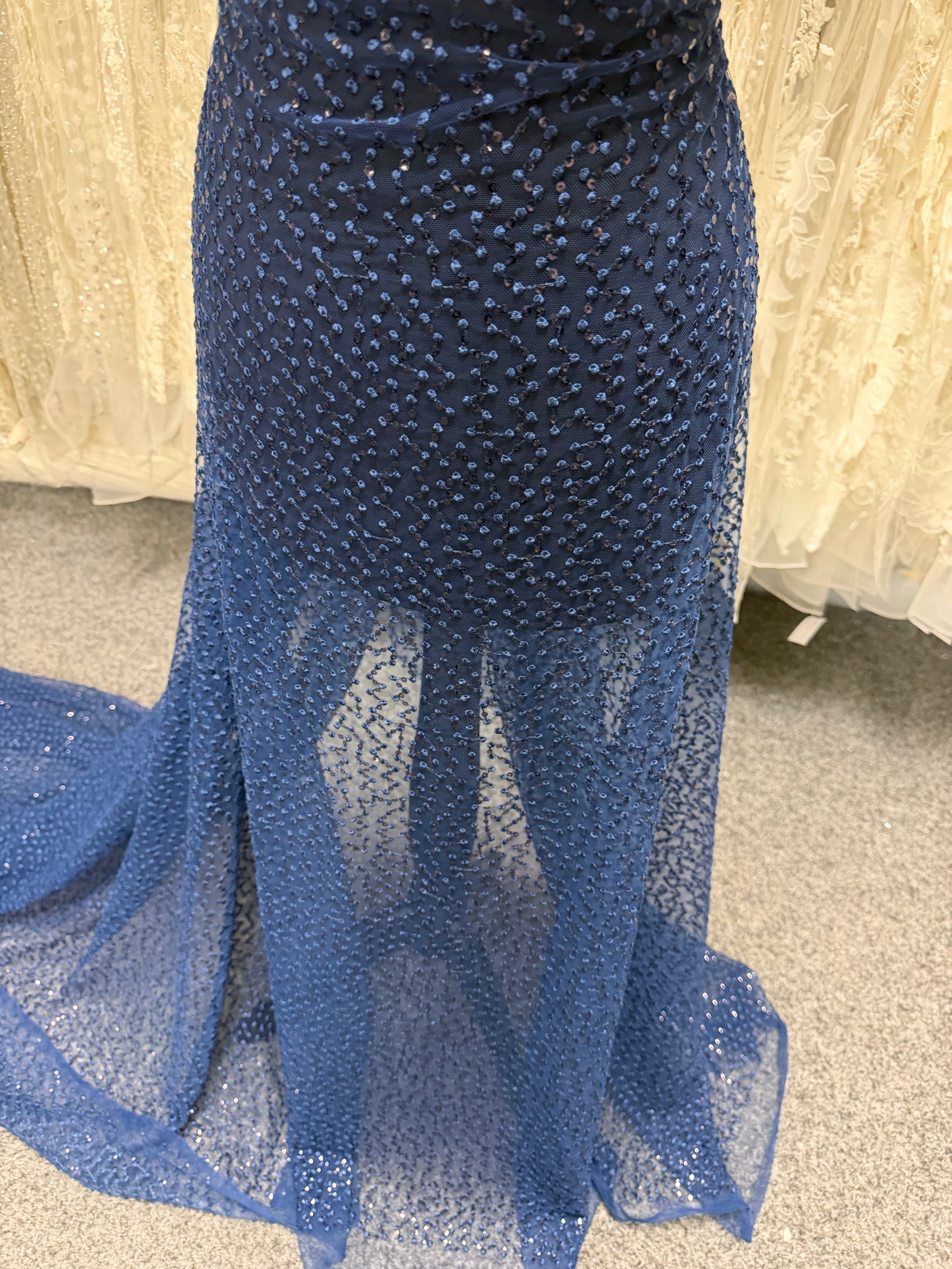 Dentelle brodée de sequins bleu marine - EB3029