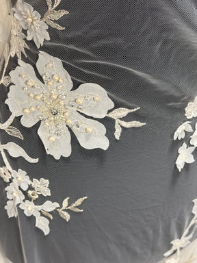 Dentelle brodée ivoire - EB1015