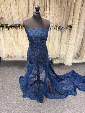 Tulle brodé perlé bleu marine - EB1058