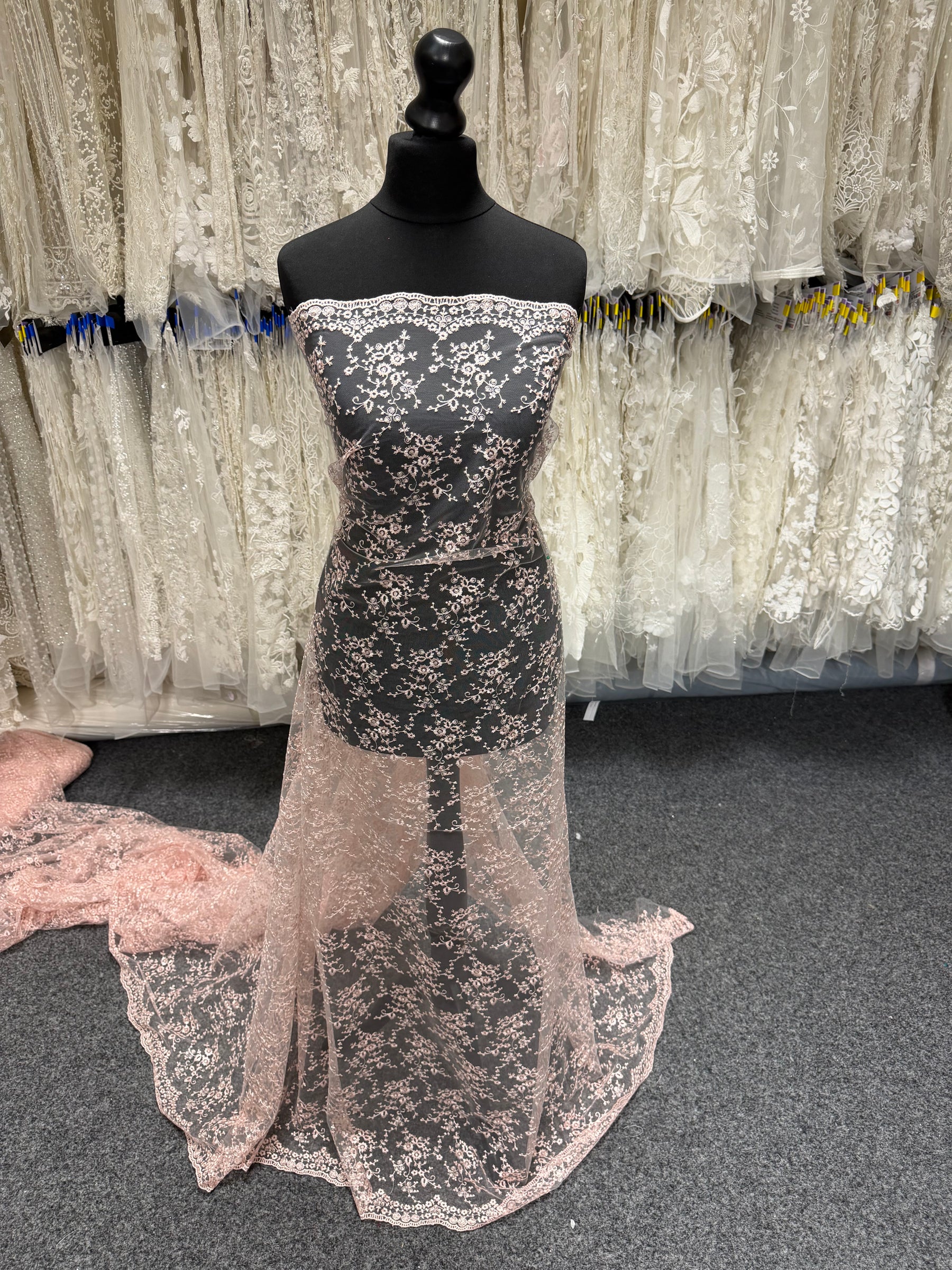 Antique Rose Embroidered Lace - P615