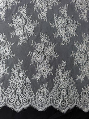 Dentelle Rachel ivoire - P393