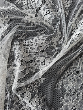 Dentelle Rachel ivoire - P393