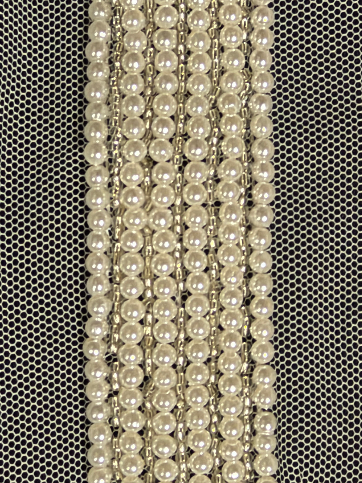Bordure perlée blanc perle - T357