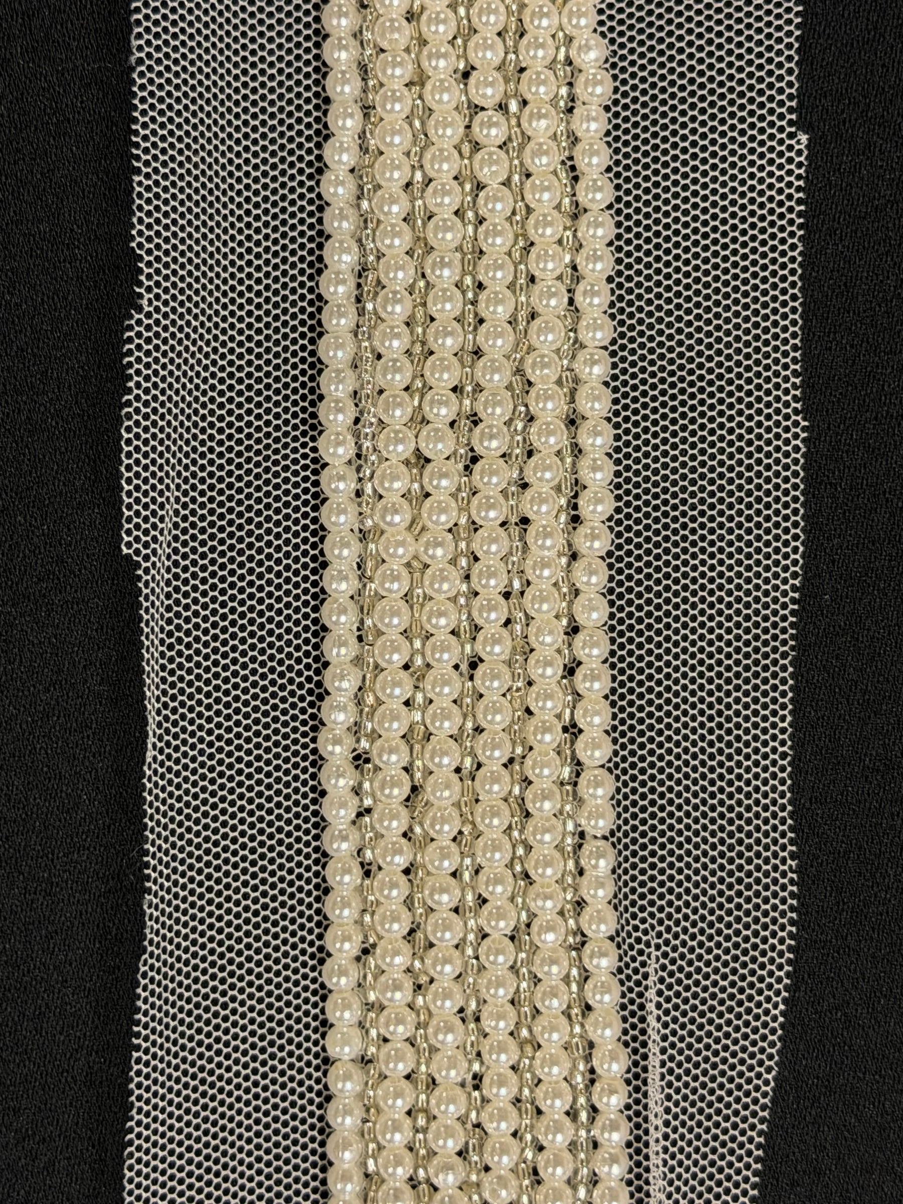 Bordure perlée blanc perle - T357