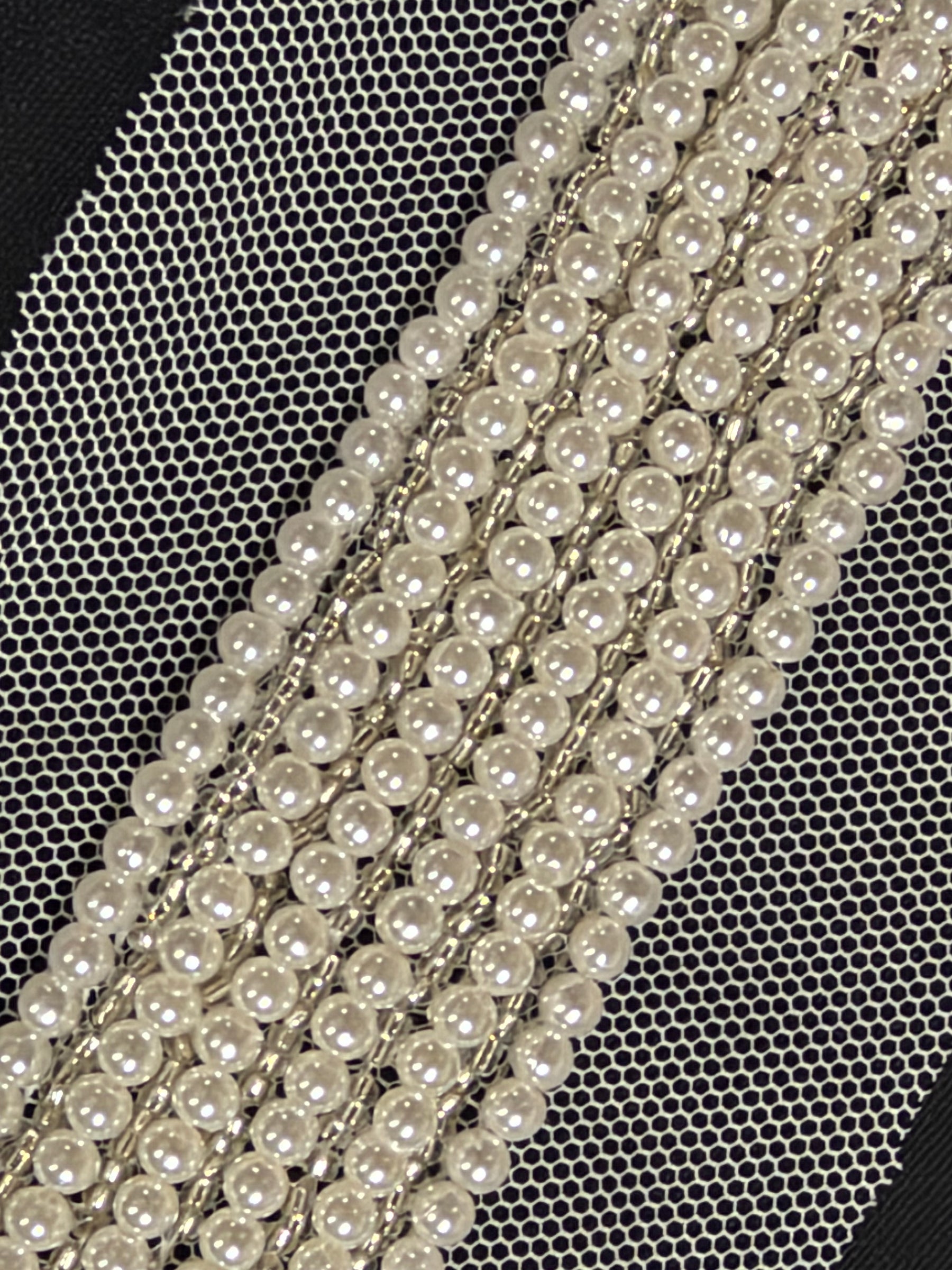 Bordure perlée blanc perle - T357