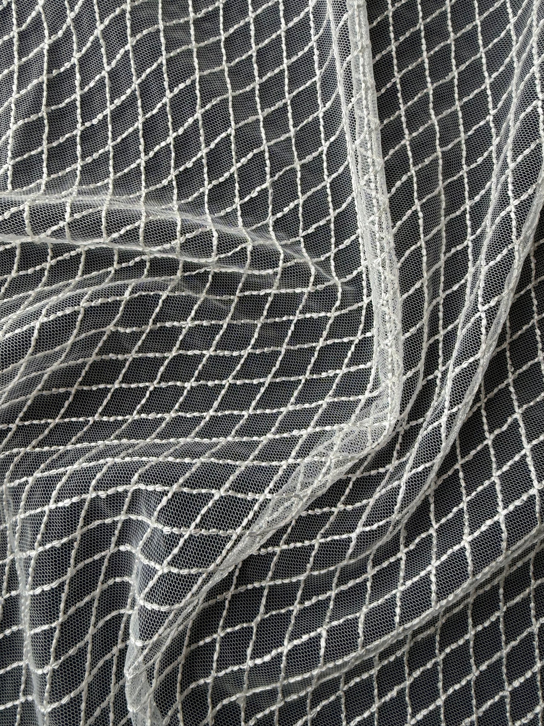 Dentelle brodée ivoire - EB5015