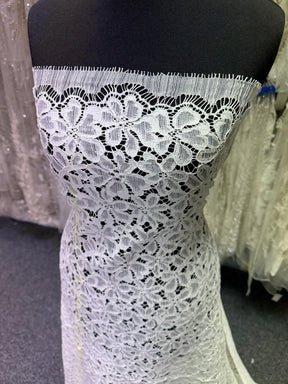 Dentelle française festonnée ivoire - LA4006
