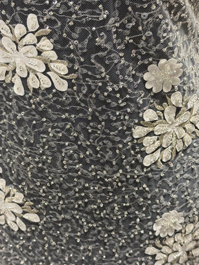Tulle brodé de perles ivoire - EB1074