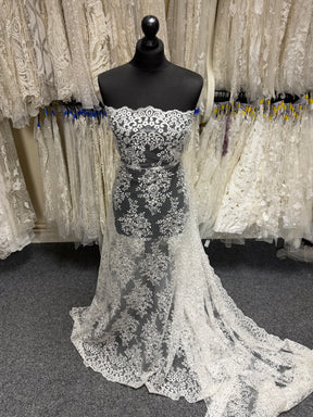 Ivory Embroidered Lace - P628