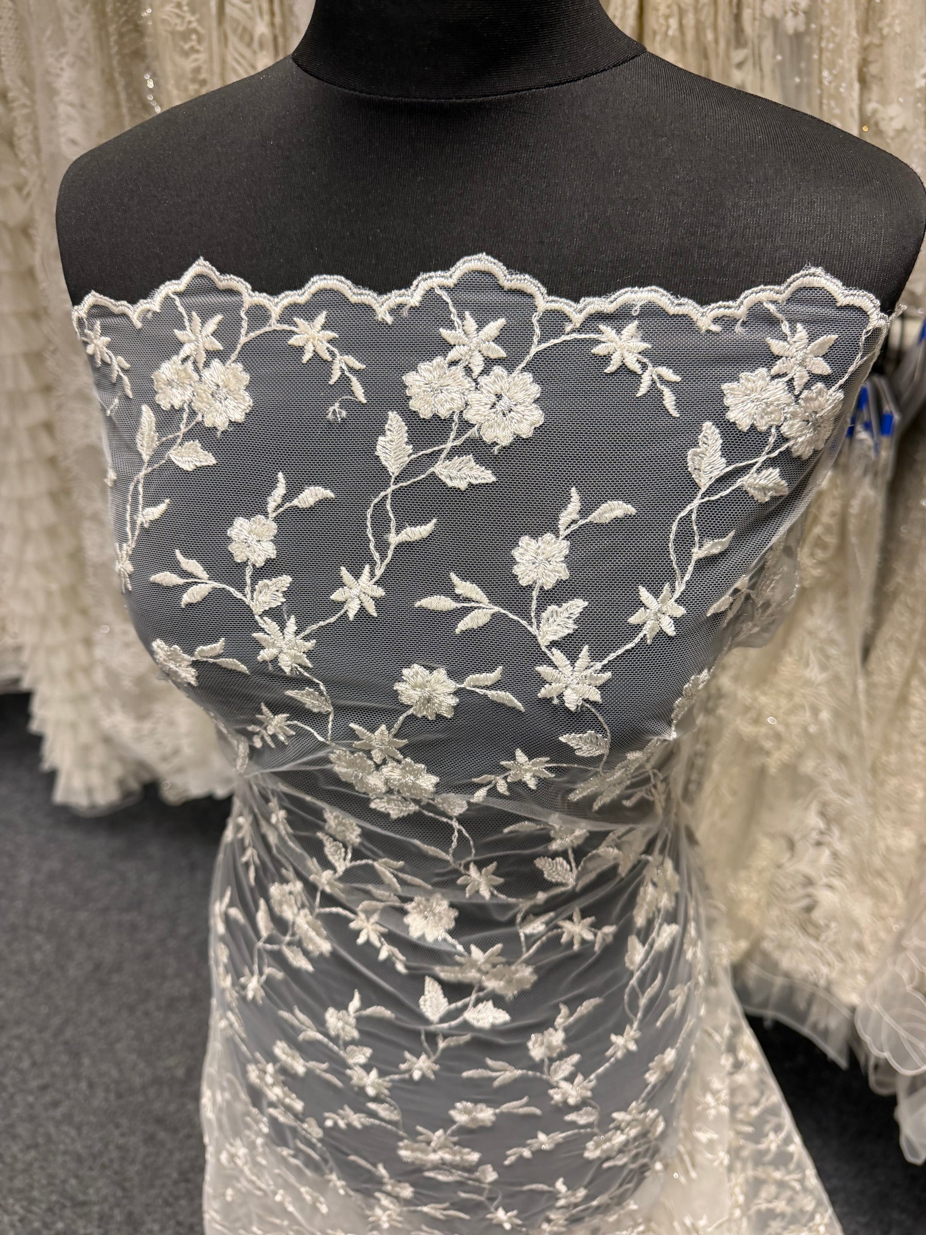Ivory Embroidered Lace - P468