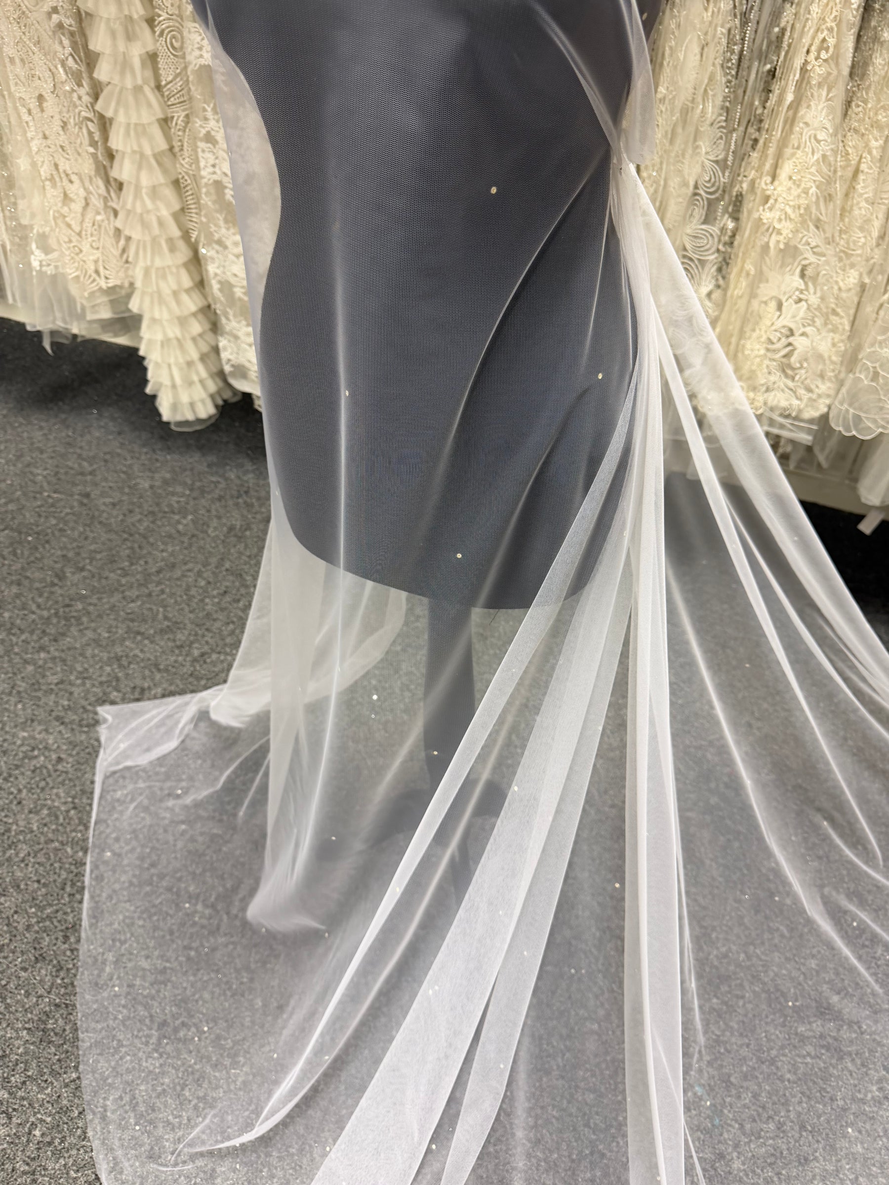 Tulle ivoire orné de strass - Crystal Victoria