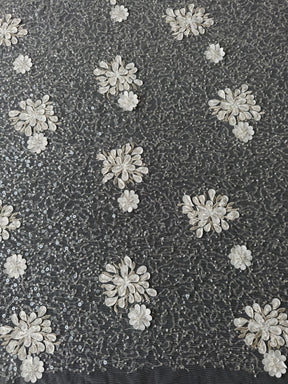 Tulle brodé de perles ivoire - EB1074