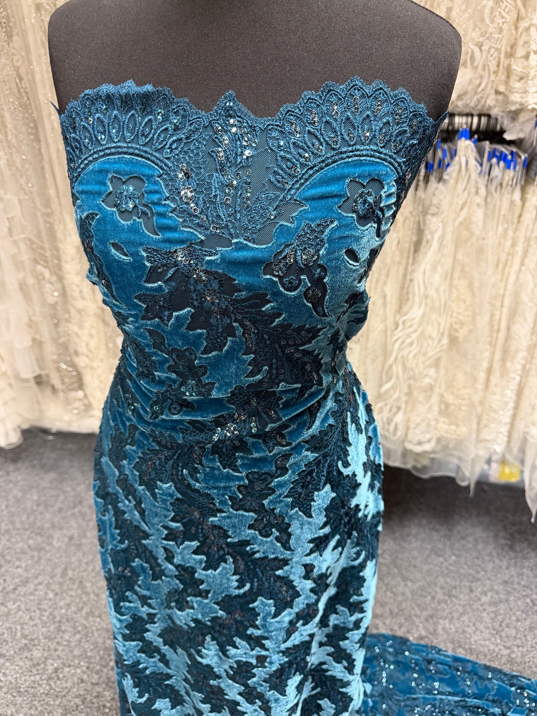 Dentelle en velours 3D turquoise - EB3023