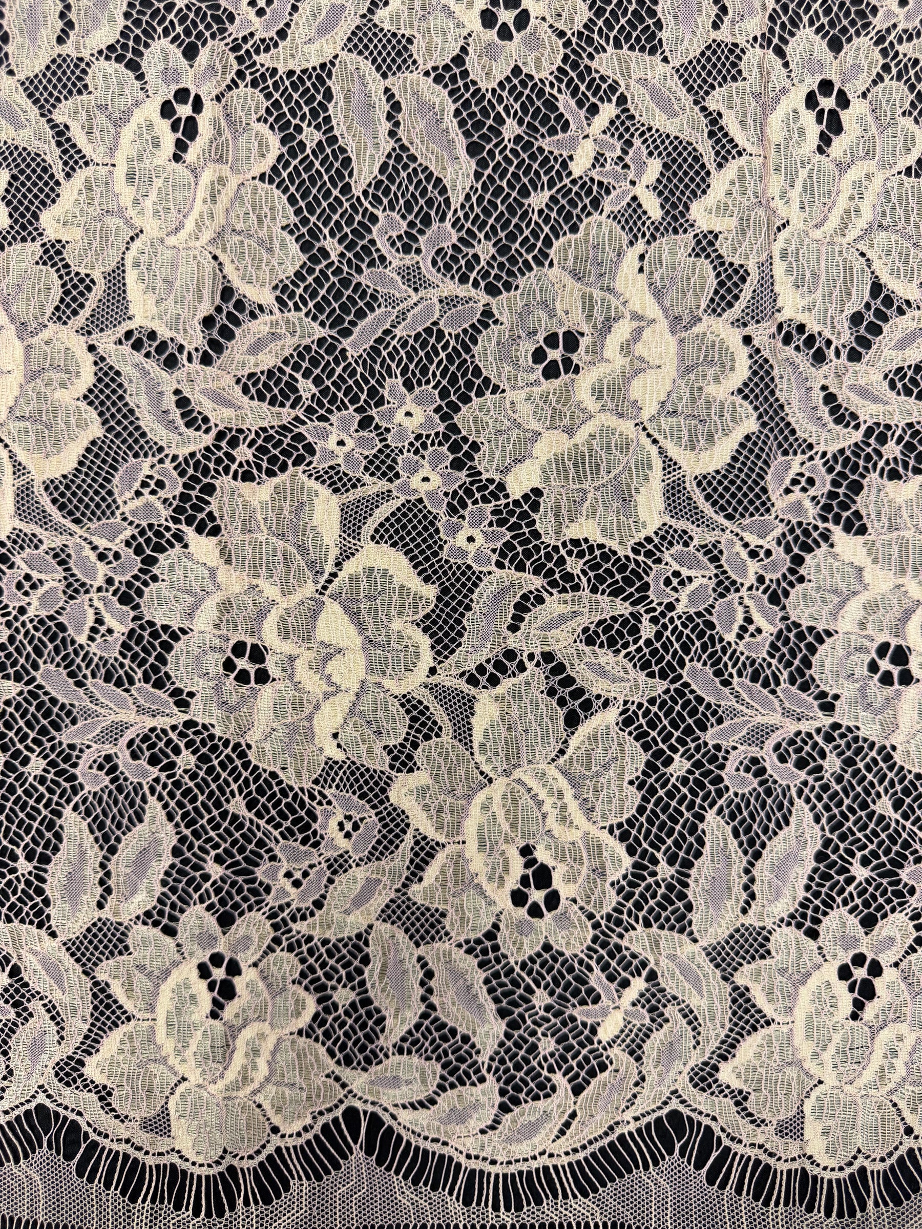 Pink Chantilly Lace - P315