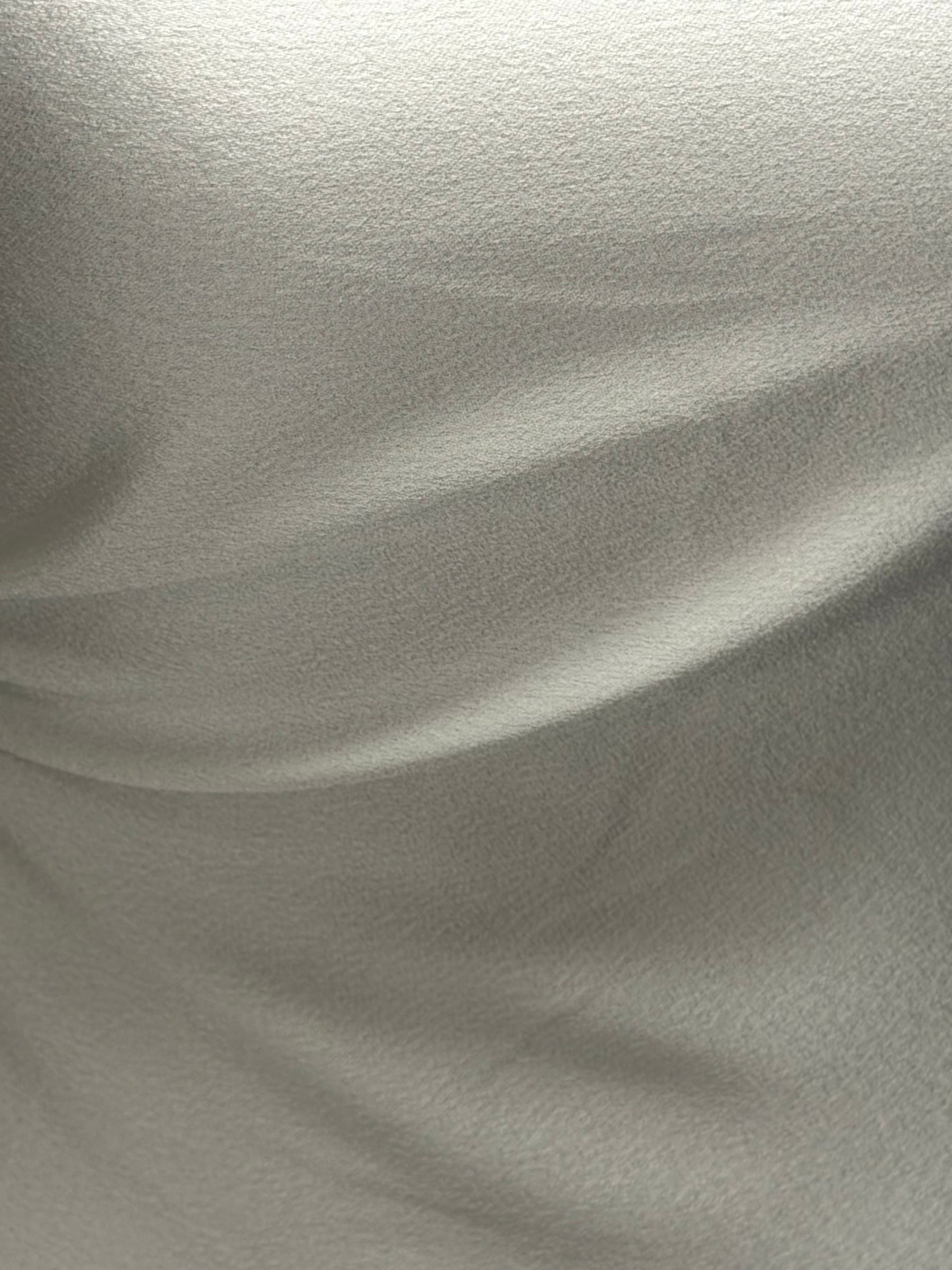 Crêpe polyester ivoire avec envers satiné - Nostalgic