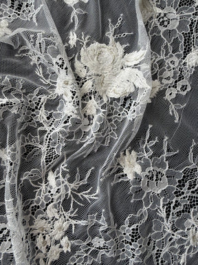 Ivory Embroidered Chantilly Lace - P872