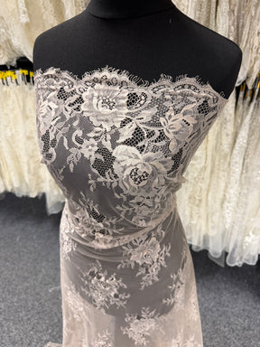 Mink Raschel Lace - P195