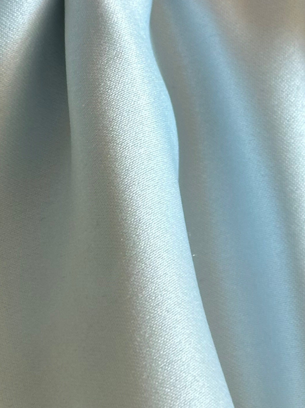 Satin de polyester bleu glacier - Moldavie