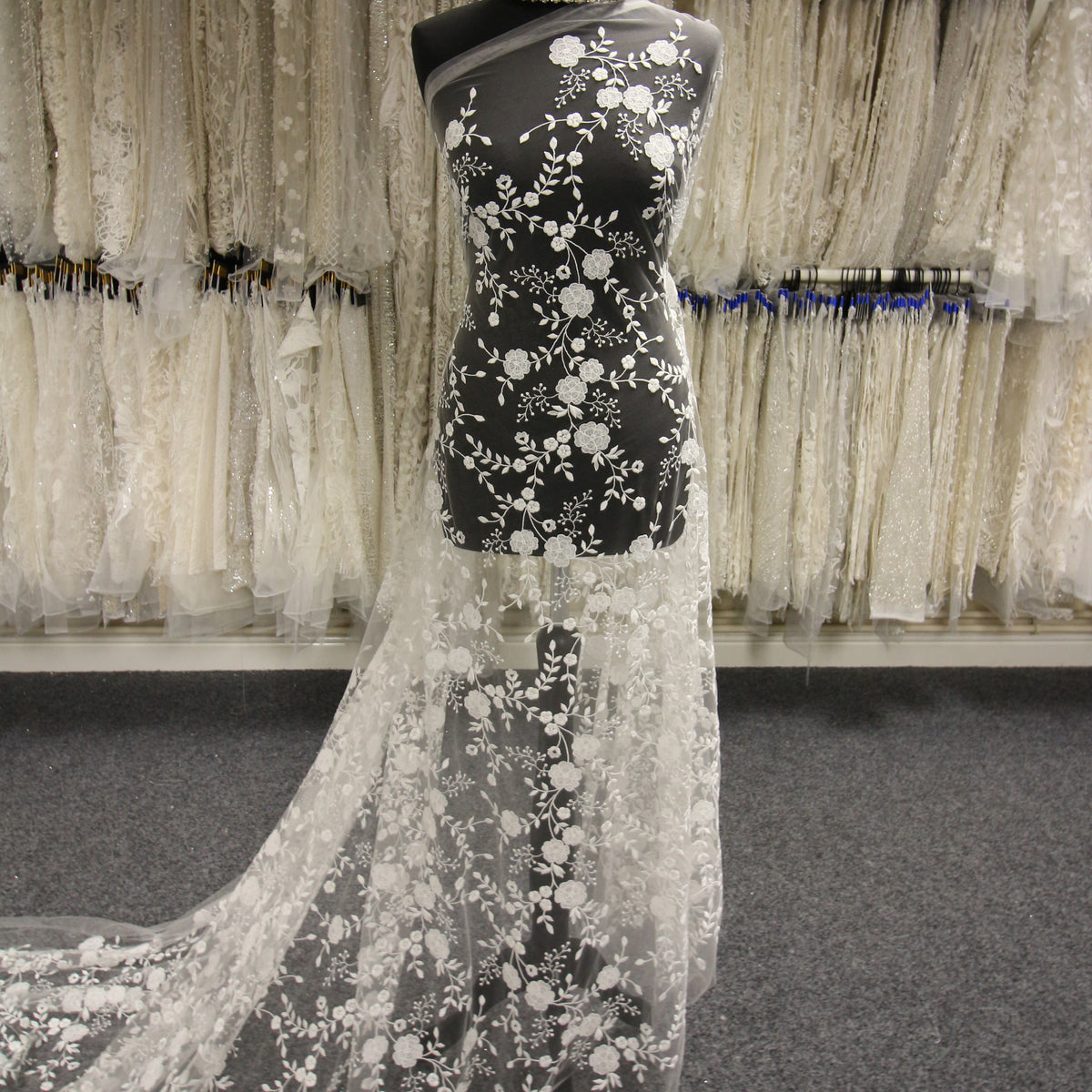 La Bobine De Dentelle Adhésive Ivoire 5cm X 2m | Nos Rubans, Tulles Et Organza