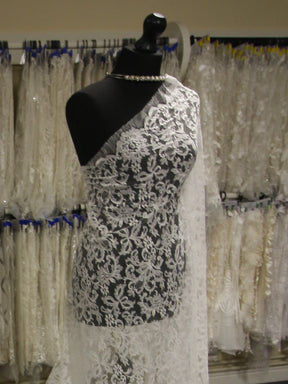 Dentelle Chantilly ivoire - Hadiza